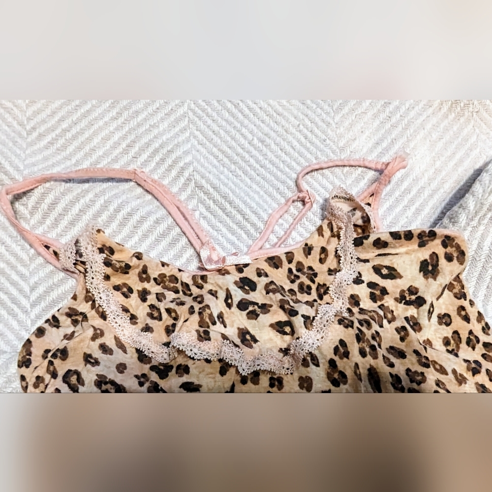 Cosmopolitan Size Small All In One Leopard Print Nighty - Picture 7 of 10